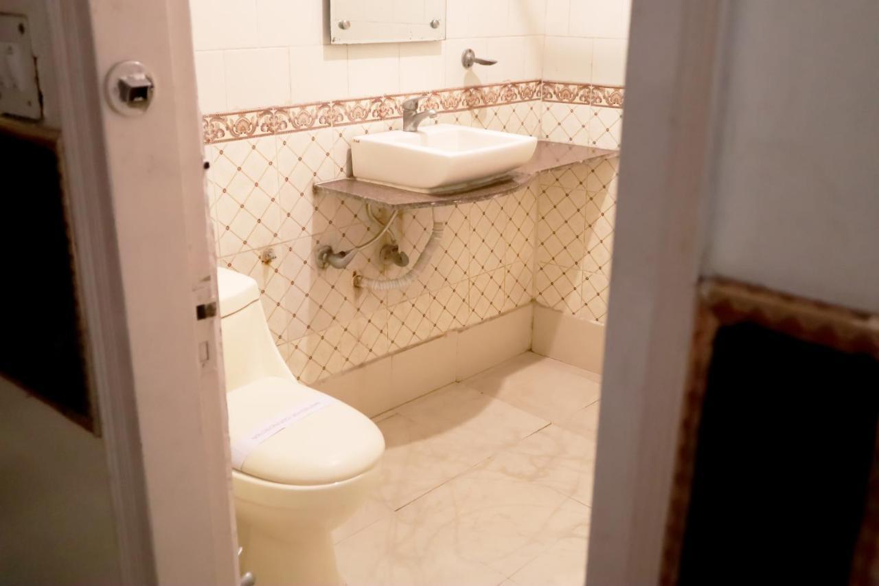 Hotel India International Új-Delhi Kültér fotó
