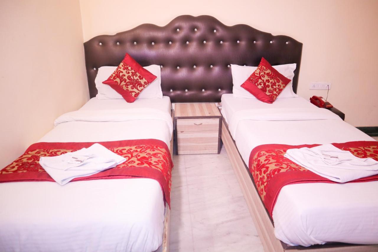Hotel India International Új-Delhi Kültér fotó