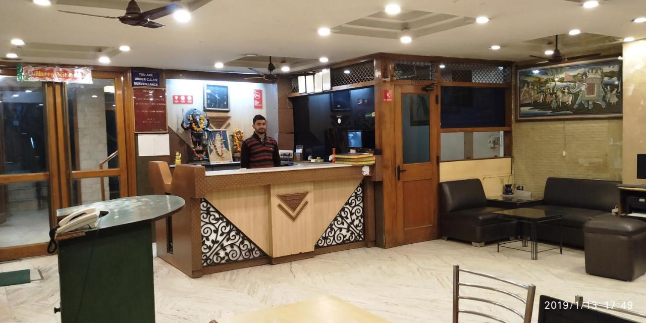 Hotel India International Új-Delhi Kültér fotó
