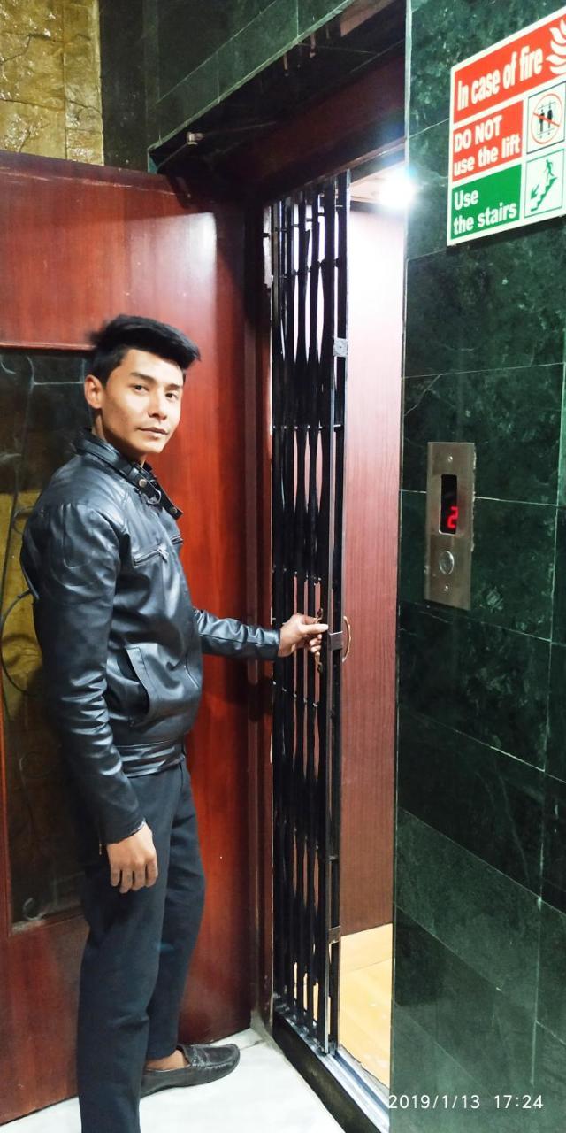 Hotel India International Új-Delhi Kültér fotó